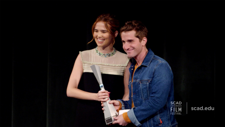 Play video of SCAD Savannah Film Festival honoree Zoey Deutch receiving award